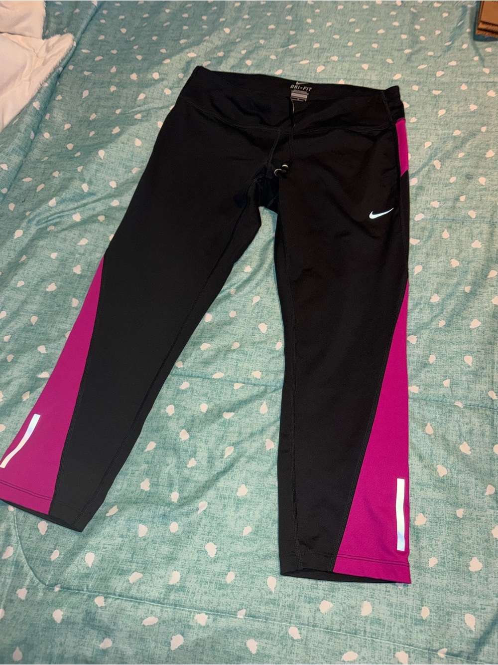 Nike Black and Magenta Athletic Capri Leggings. MUST BE BUNDLED